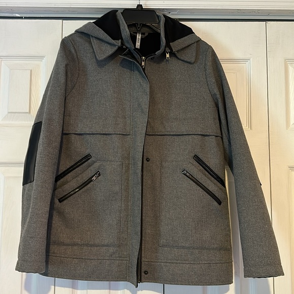 Fabletics Jacket - Picture 1 of 6